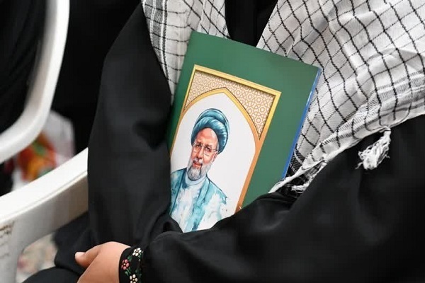 اگر جامعهای شهیدپرور میشود، چون علما پای کار بودند اگر جامعهای شهیدپرور میشود، چون علما پای کار بودند