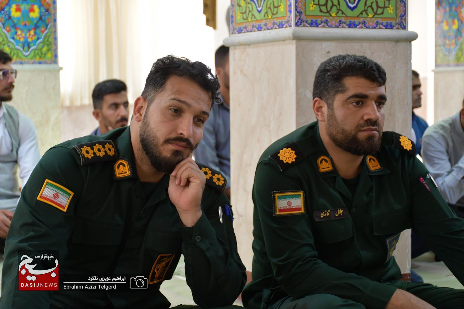 تجلیل تیپ 48 فتح کهگیلویه و بویراحمد از سربازان متاهل تجلیل تیپ 48 فتح کهگیلویه و بویراحمد از سربازان متاهل