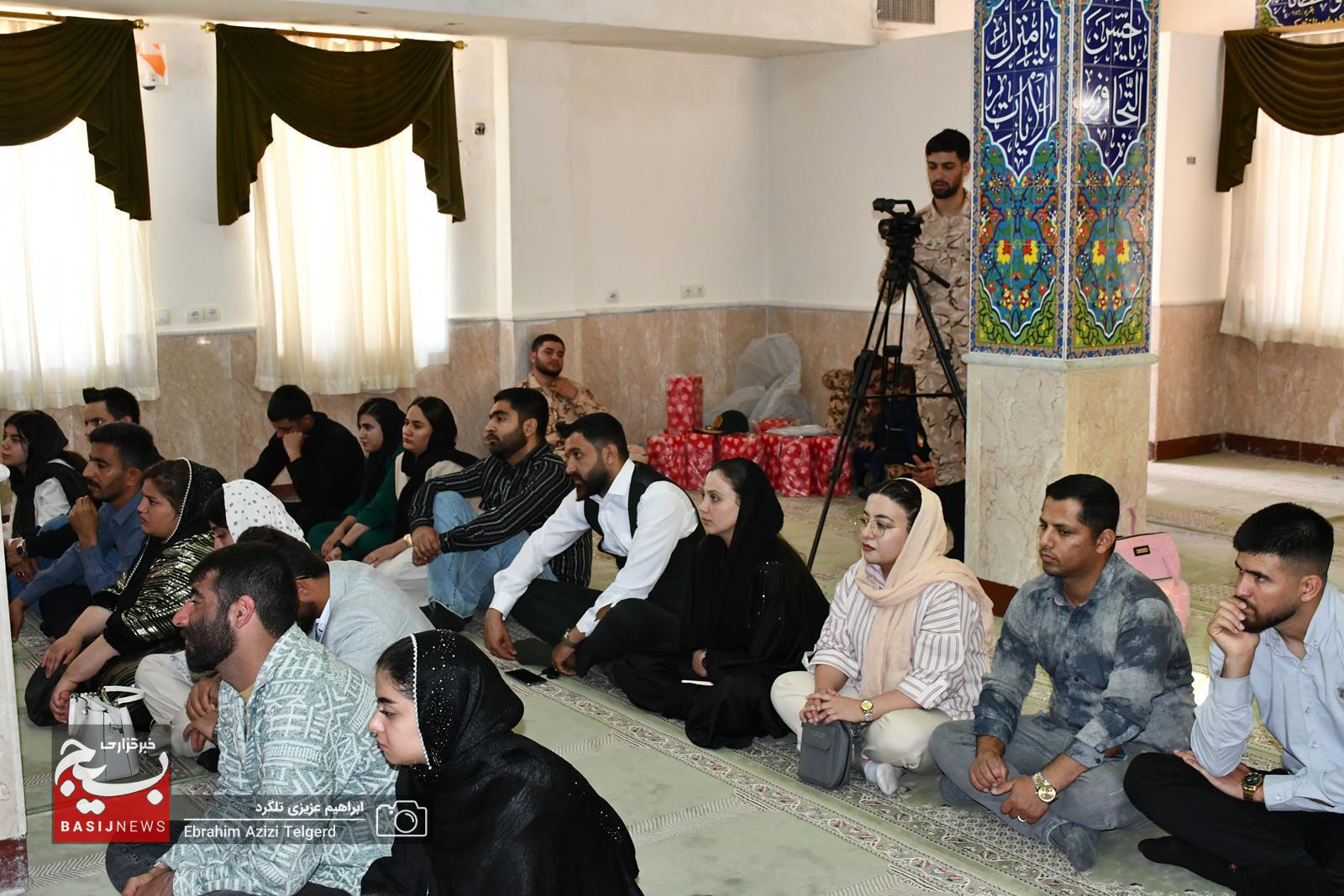 تجلیل تیپ 48 فتح کهگیلویه و بویراحمد از سربازان متاهل تجلیل تیپ 48 فتح کهگیلویه و بویراحمد از سربازان متاهل