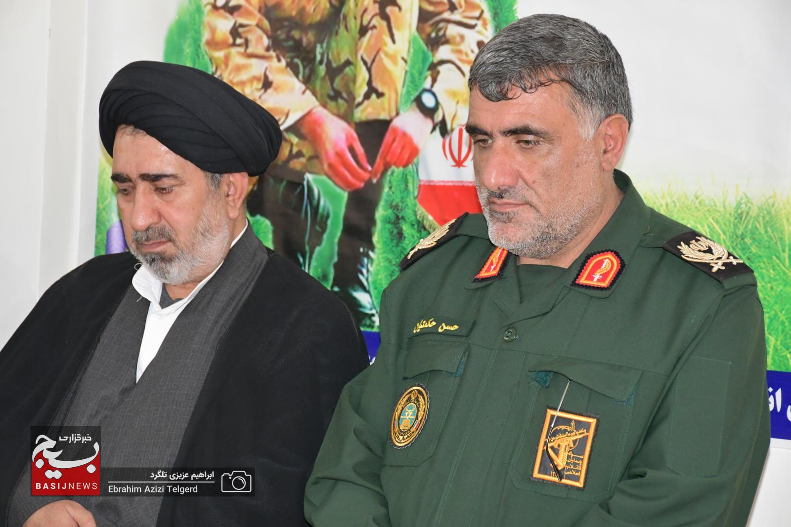 تجلیل تیپ 48 فتح کهگیلویه و بویراحمد از سربازان متاهل تجلیل تیپ 48 فتح کهگیلویه و بویراحمد از سربازان متاهل