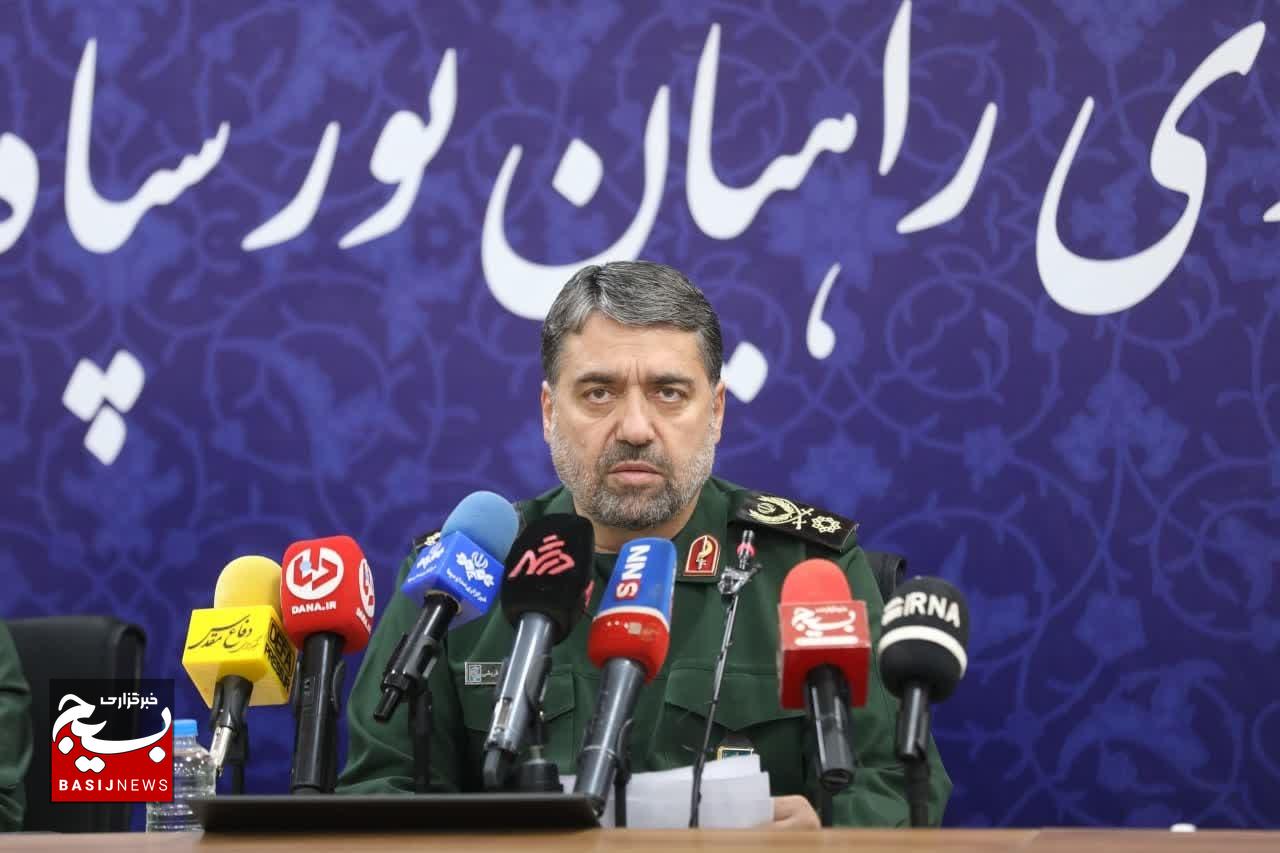 نشست خبری فرمانده قرارگاه مرکزی راهیان نور سپاه و بسیج و مسئول سازمان بسیج دانش‌آموزی