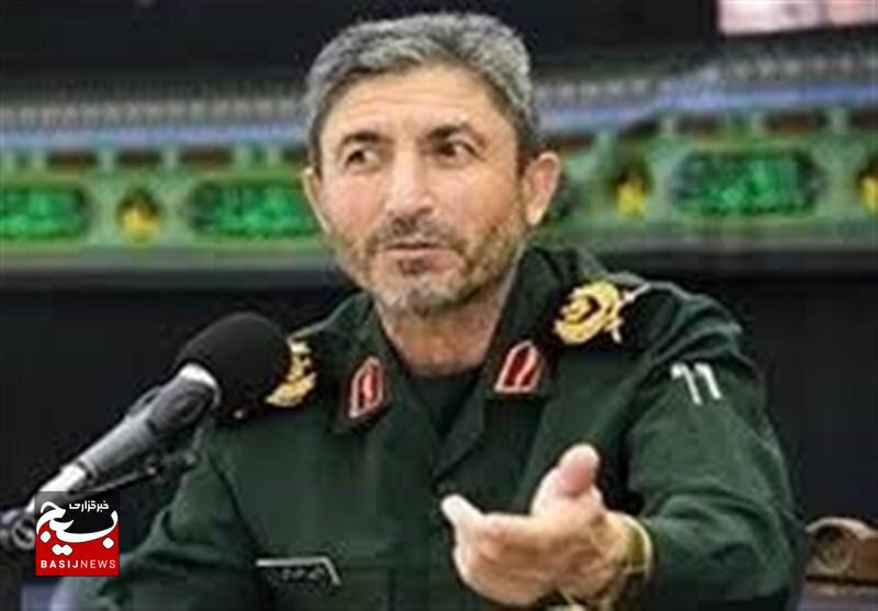 تضعیف نظام خانواده هدفگذاری اصلی دشمنان است تضعیف نظام خانواده هدفگذاری اصلی دشمنان است