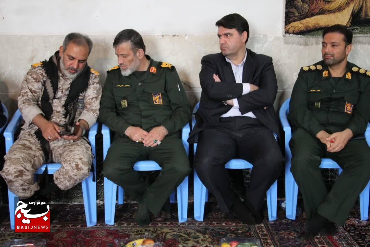 بازسازی و بهسازی سه برابری جاده های روستایی نسبت به سالهای گذشته توسط بسیج سازندگی بازسازی و بهسازی سه برابری جاده های روستایی نسبت به سالهای گذشته توسط بسیج سازندگی