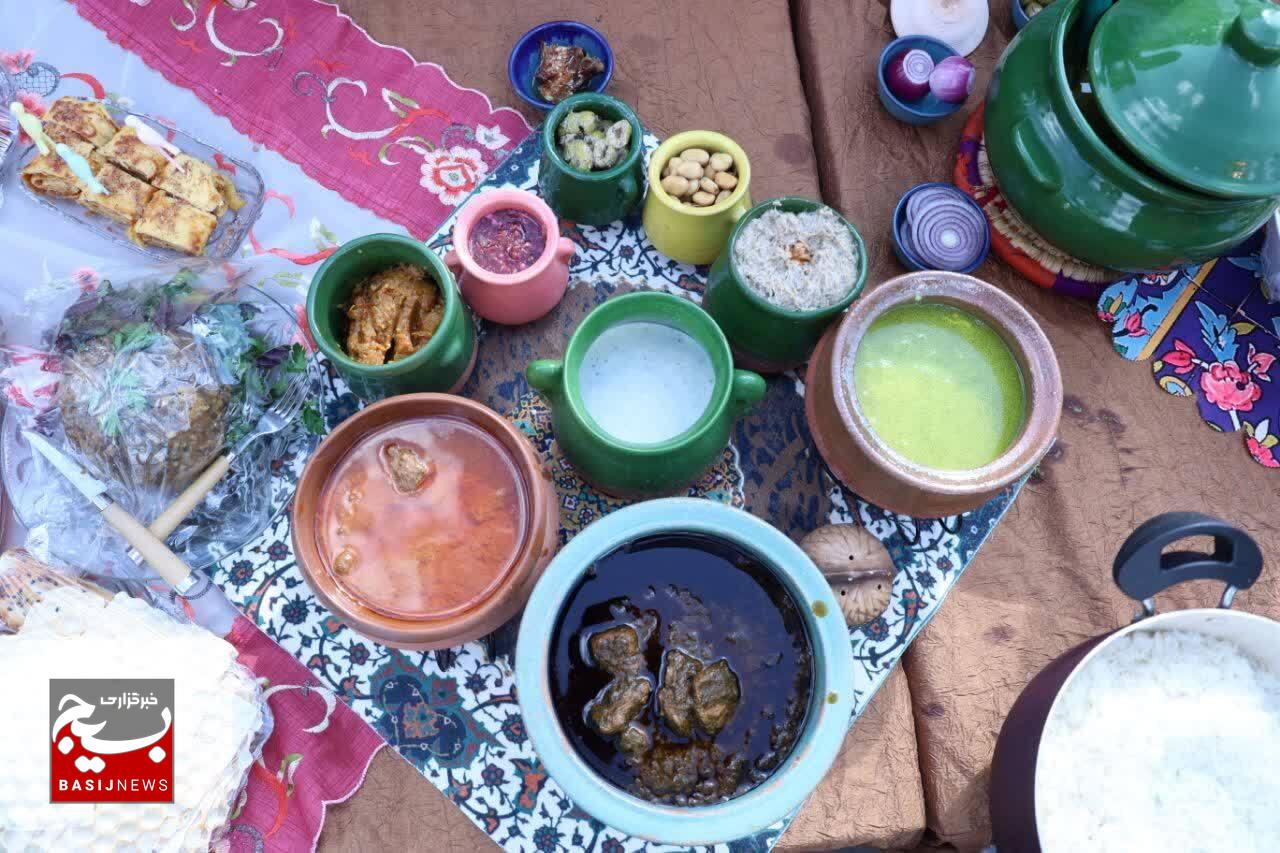 برگزاری جشنواره غذای سالم در محمدیه برگزاری جشنواره غذای سالم در محمدیه