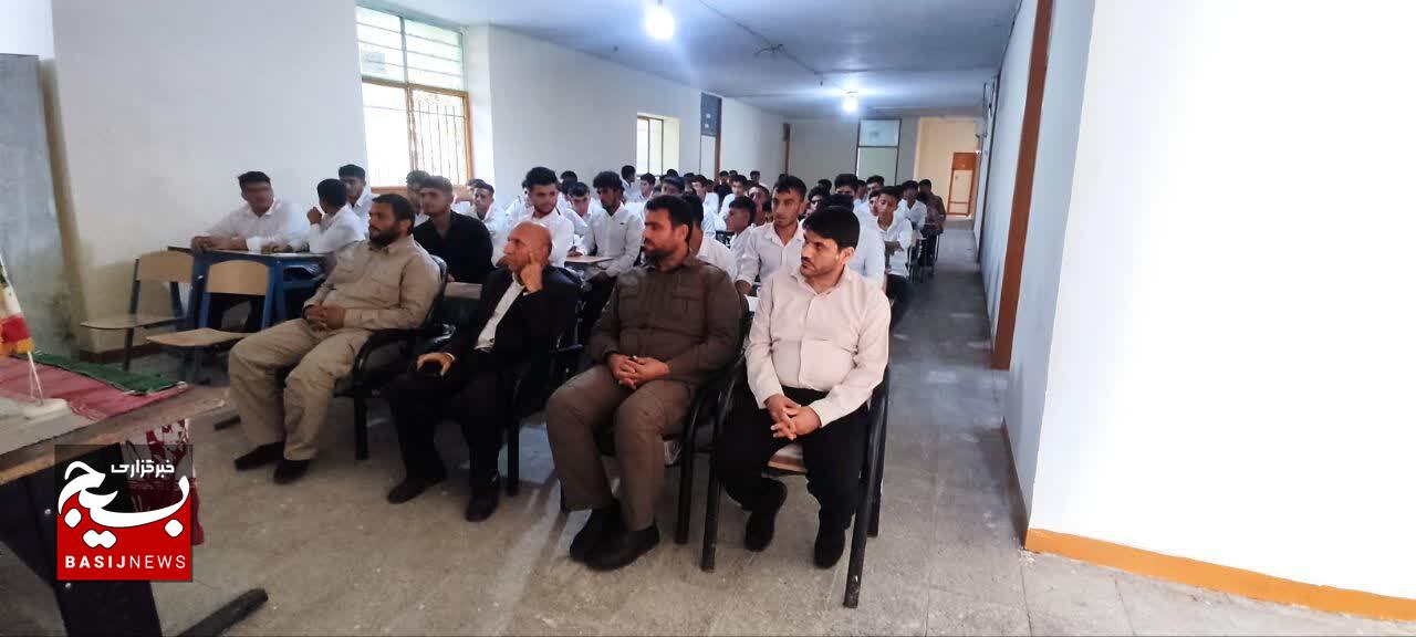 برنامه روایت گری در مدارس گتوند اجرا شد (گزارش تصویری) برنامه روایت گری در مدارس گتوند اجرا شد (گزارش تصویری)