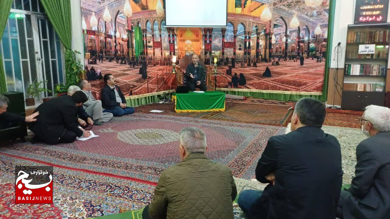 تکریم مردم در مساجد اردبیل با ارائه مشاوره قضایی رایگان تکریم مردم در مساجد اردبیل با ارائه مشاوره قضایی رایگان