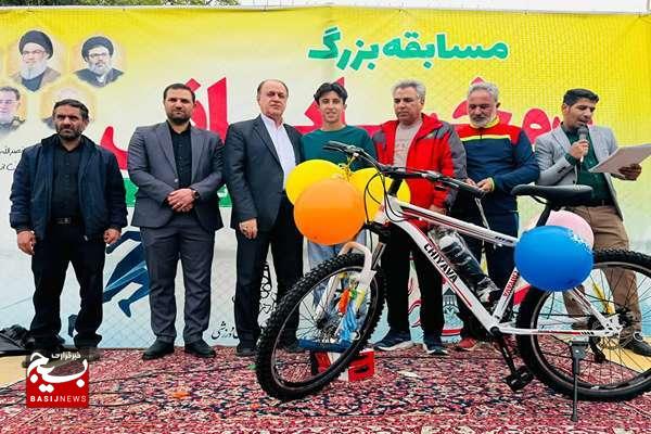 ذوقی احسن خب رداد ذوقی احسن خب رداد
