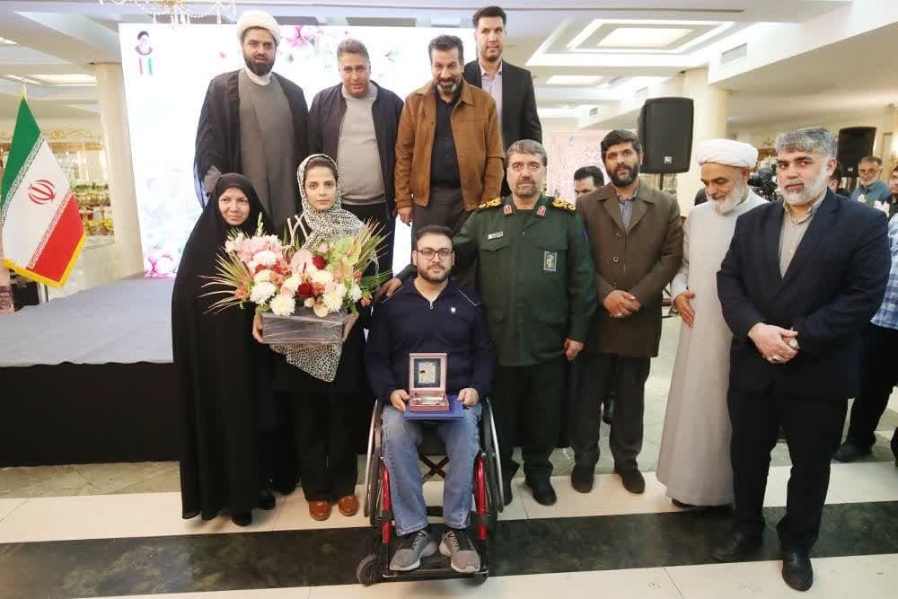 برگزاری دومین جشن همنفس قهرمان به مناسبت هفته بسیج برگزاری دومین جشن همنفس قهرمان به مناسبت هفته بسیج