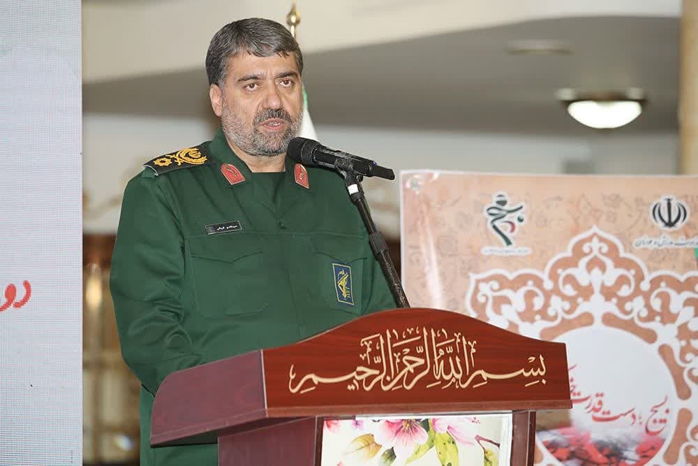 برگزاری دومین جشن همنفس قهرمان به مناسبت هفته بسیج برگزاری دومین جشن همنفس قهرمان به مناسبت هفته بسیج