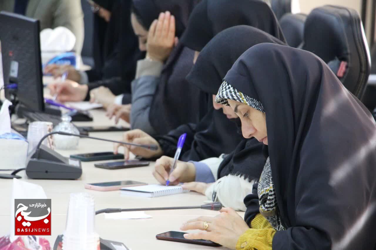 برگزاری بیش از ۳ هزار و ۱۷۱ عنوان برنامه هفته بسیج از سوی سپاه صاحب الامر(عج) در سطح استان برگزاری بیش از ۳ هزار و ۱۷۱ عنوان برنامه هفته بسیج از سوی سپاه صاحب الامر(عج) در سطح استان