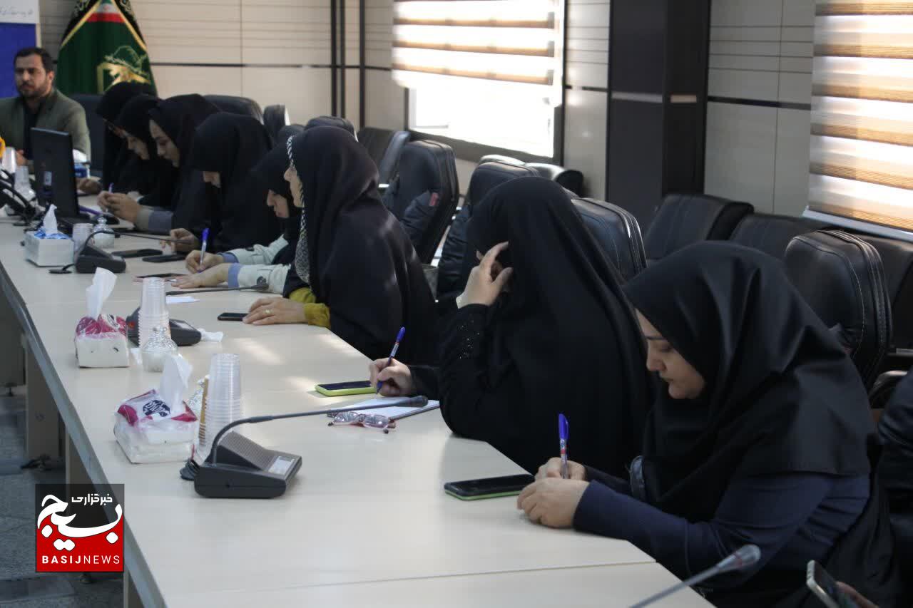 برگزاری بیش از ۳ هزار و ۱۷۱ عنوان برنامه هفته بسیج از سوی سپاه صاحب الامر(عج) در سطح استان برگزاری بیش از ۳ هزار و ۱۷۱ عنوان برنامه هفته بسیج از سوی سپاه صاحب الامر(عج) در سطح استان