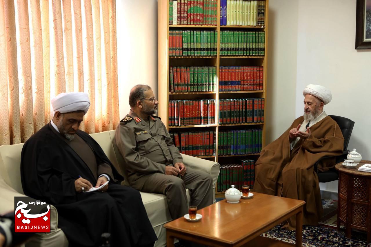 آیت الله سبحانی: بسیج و بسیجیان افتخار کشورند آیت الله سبحانی: بسیج و بسیجیان افتخار کشورند