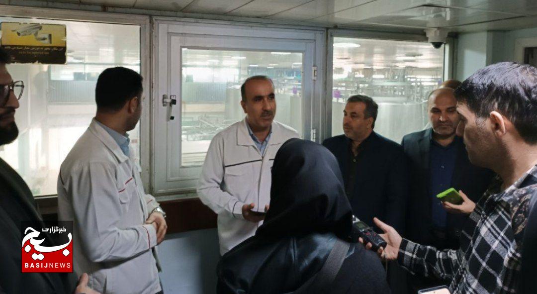 اخذ نشان ملی کیفیت صادرات استاندارد پگاه گیلان اخذ نشان ملی کیفیت صادرات استاندارد پگاه گیلان