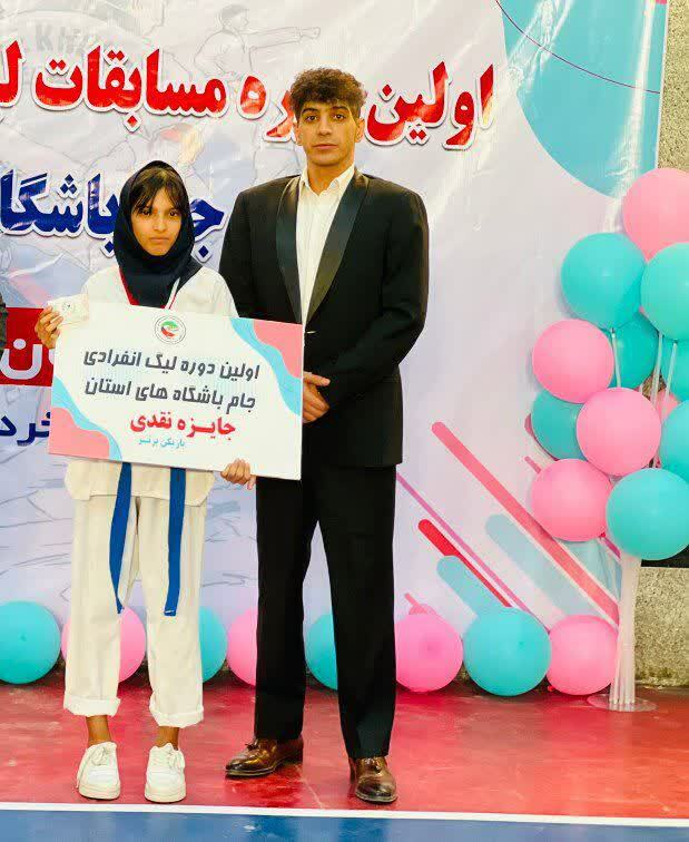 نفرات برتر مسابقات لیگ انفرادی تکواندو جام باشگاه های استان معرفی شدند نفرات برتر مسابقات لیگ انفرادی تکواندو جام باشگاه های استان معرفی شدند