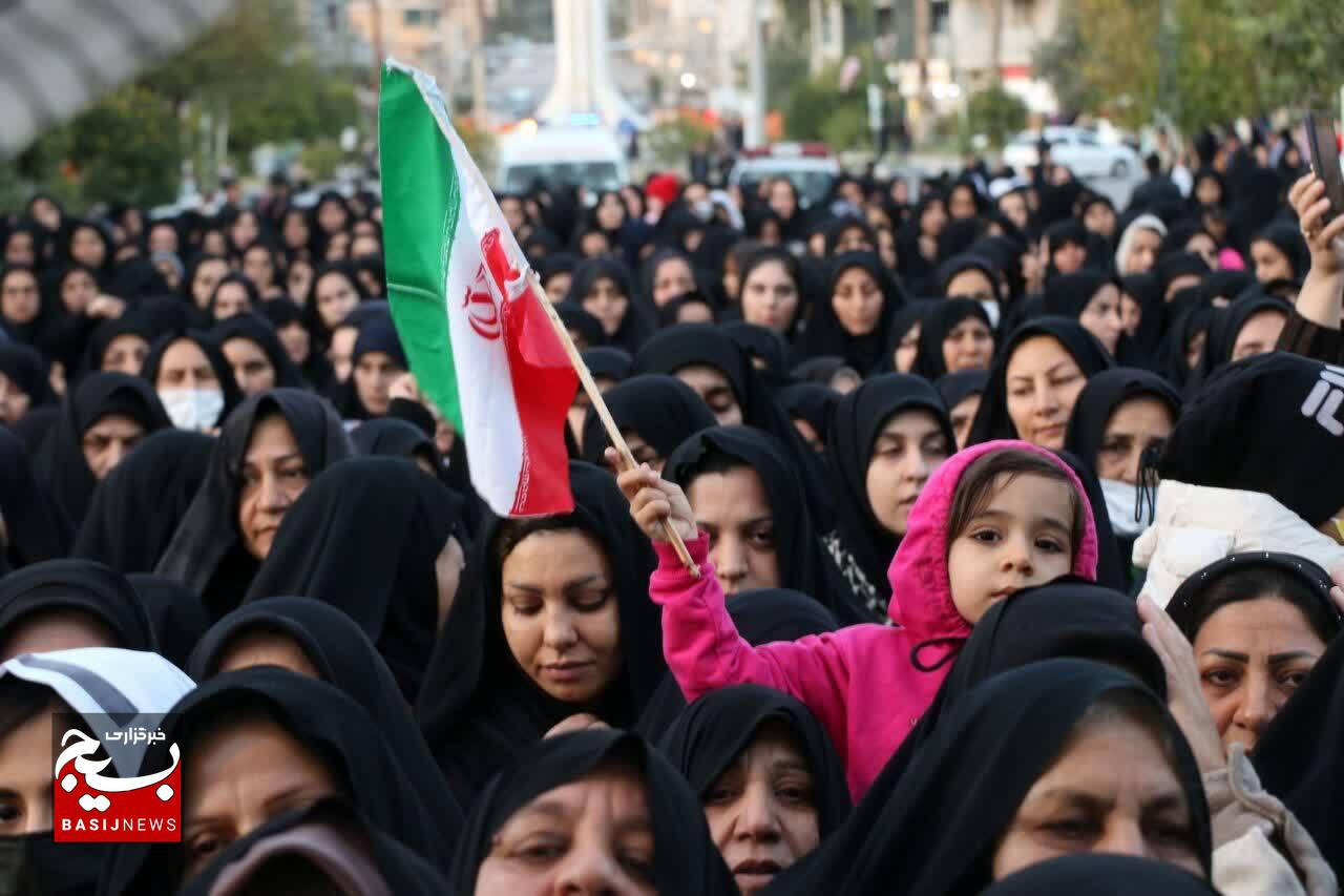 عطر لاله های بی نشان در هویزه ثانی لرستان پیچید عطر لاله های بی نشان در هویزه ثانی لرستان پیچید