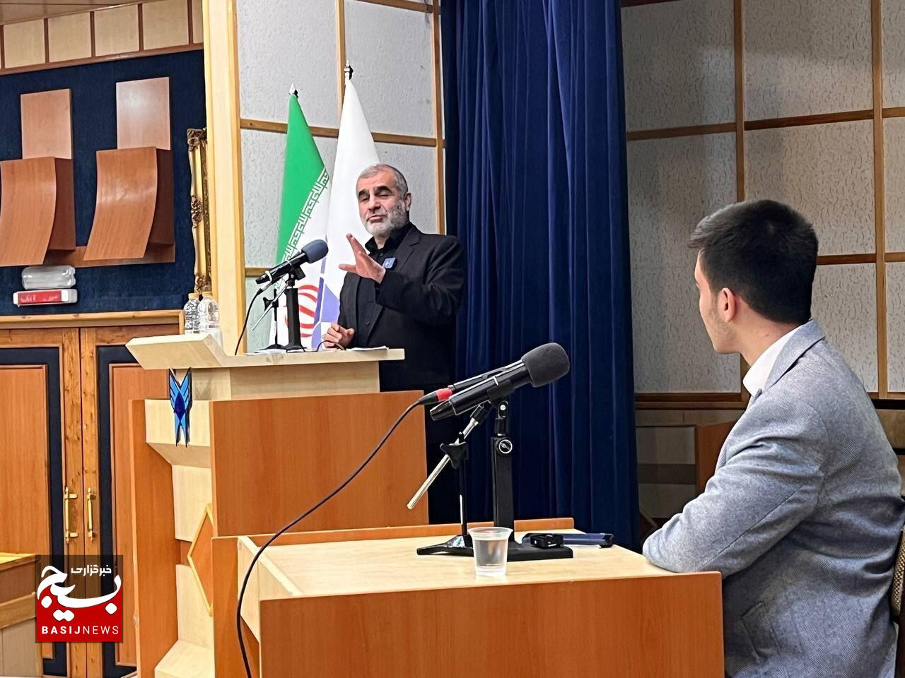 مدیران منصوب دولت جدید، سیاست وفاق را پیاده کنند مدیران منصوب دولت جدید، سیاست وفاق را پیاده کنند
