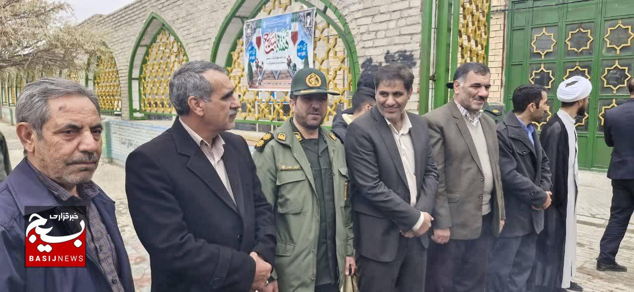 اعزام ۲۲۵ دانش آموز پسر دلفانی به اردوهای راهیان نور جنوب کشور اعزام ۲۲۵ دانش آموز پسر دلفانی به اردوهای راهیان نور جنوب کشور