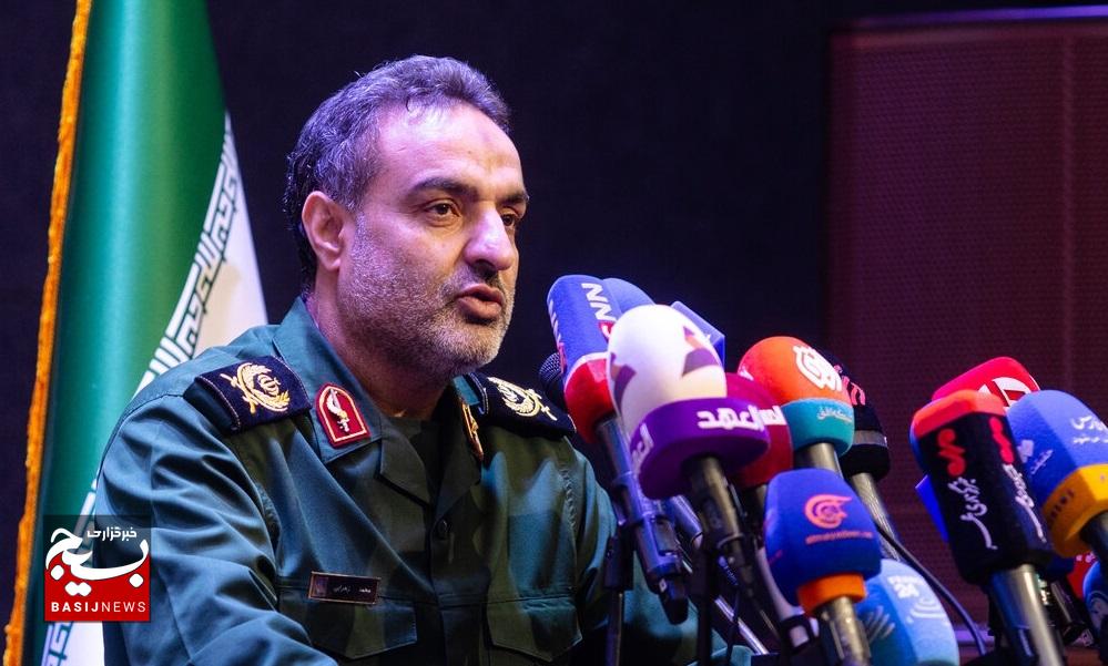 بسیج سازندگی سیاست را میفهمد اما سیاستزده عمل نمیکند بسیج سازندگی سیاست را میفهمد اما سیاستزده عمل نمیکند