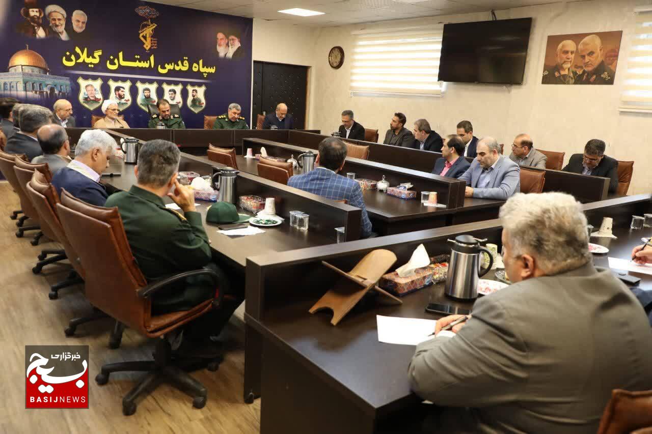 حل مسائل داخلی و اقتصادی نیازمند عزم عمومی است حل مسائل داخلی و اقتصادی نیازمند عزم عمومی است