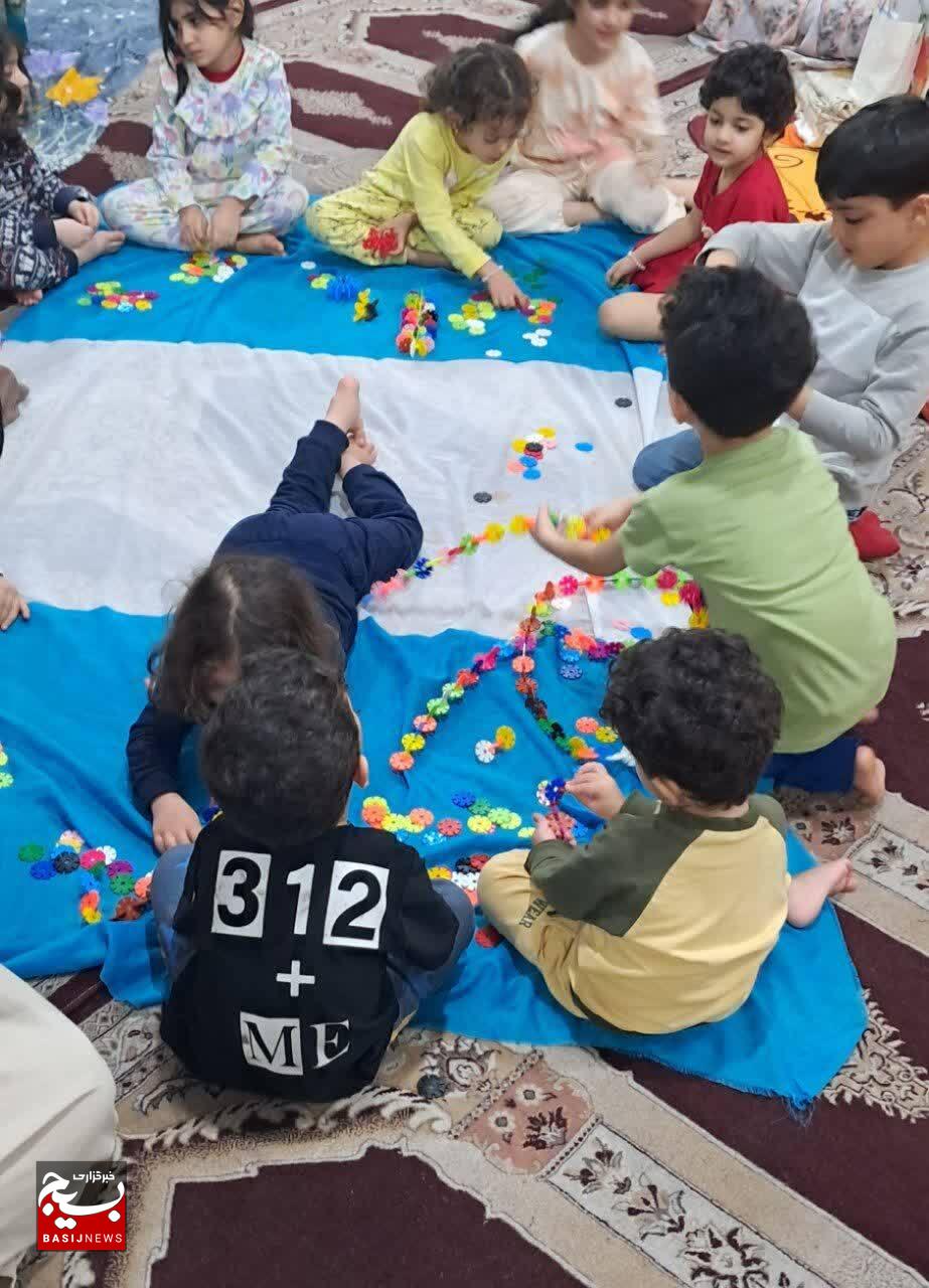 حضور بیش از پنج هزار بانوی گیلانی در آیین اعتکاف حضور بیش از پنج هزار بانوی گیلانی در آیین اعتکاف