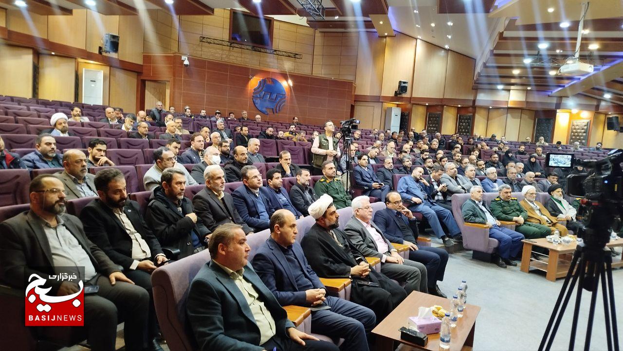 ترویج سبک مدیریتی جهادی حاج قاسم ضرورت دارد ترویج سبک مدیریتی جهادی حاج قاسم ضرورت دارد