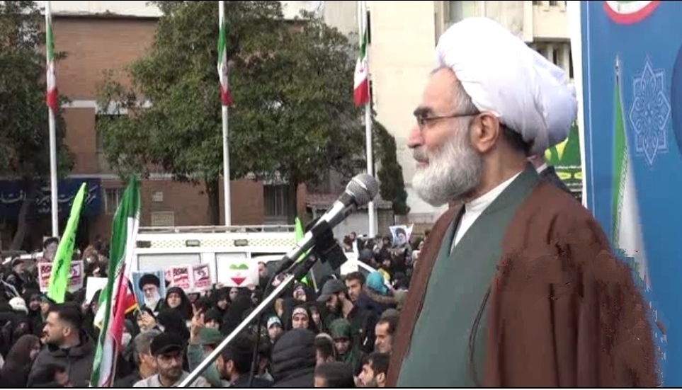 هیچ اغماضی با اغتشاشگران نباید شود هیچ اغماضی با اغتشاشگران نباید شود