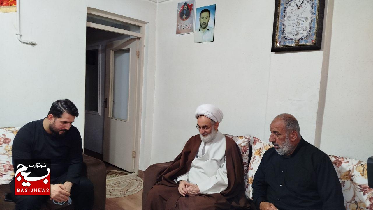 شهدا با فداکاری برای ایران ،الگوی ماندگار هستند شهدا با فداکاری برای ایران ،الگوی ماندگار هستند