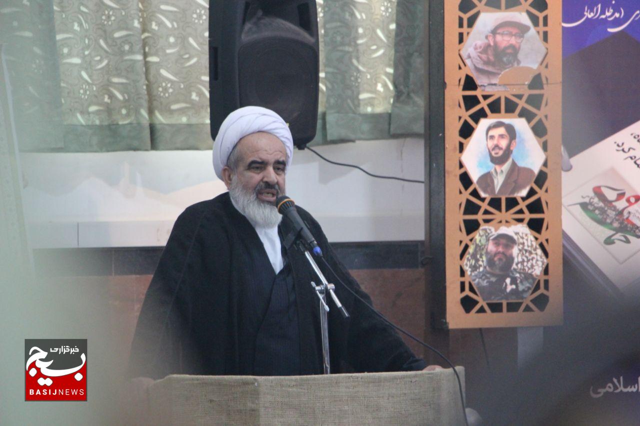 بیمه شدن انقلاب با بصیرت ملت؛ تحلیل فتنه ۸۸ در روز میثاق امت با ولایت