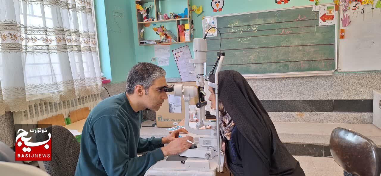 بیش از ۱۳۰۰ خدمت رایگان در یازدهمین اردوی جهادی رفسنجان+تصاویر بیش از ۱۳۰۰ خدمت رایگان در یازدهمین اردوی جهادی رفسنجان+تصاویر