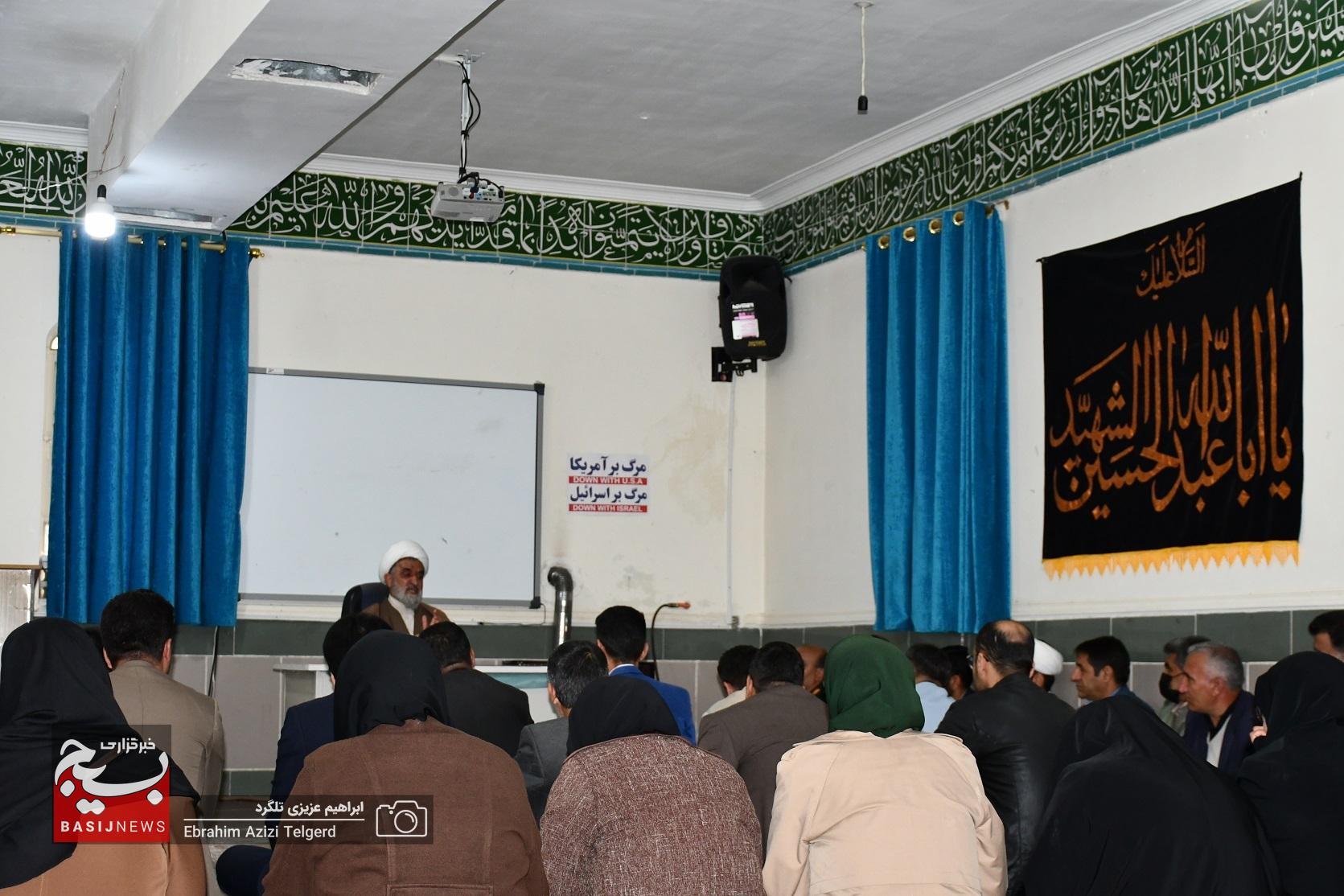 فرهنگیان  باید پل ارتباطی بین جامعه عشایری و مسئولان باشند