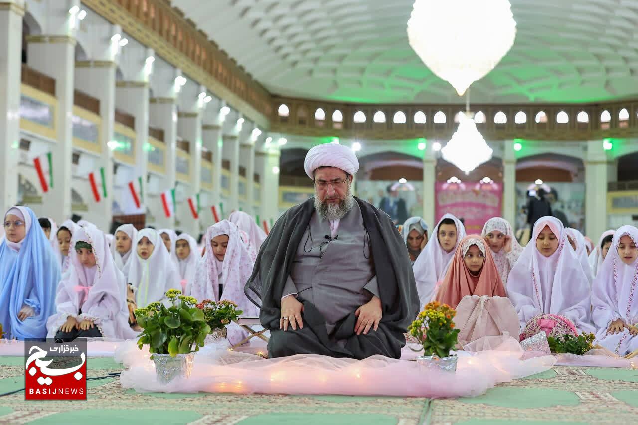 تأکید نماینده ولی‌فقیه در آذربایجان شرقی بر نقش تربیت دینی دختران در آینده ایران اسلامی