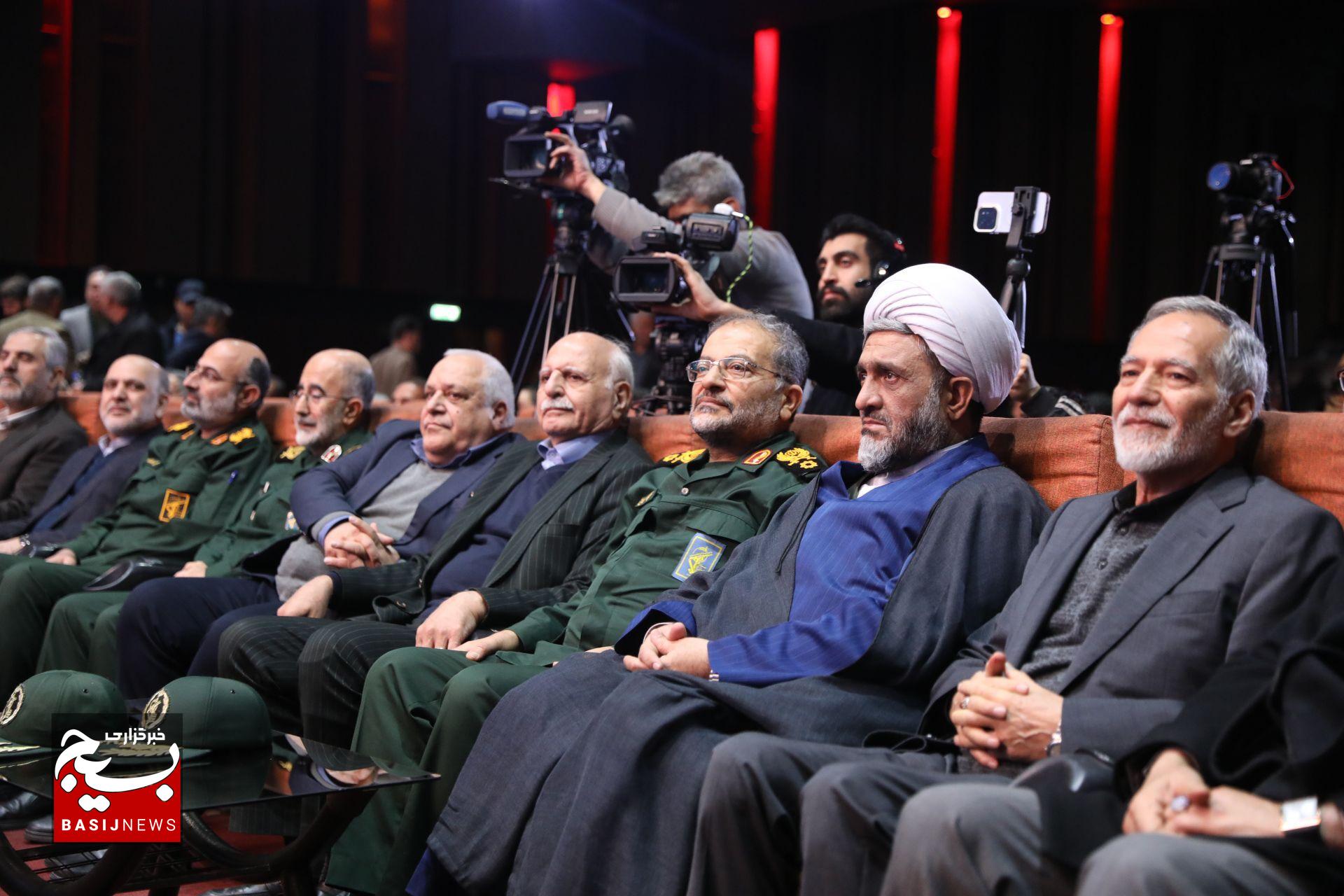 کنگره ملی ۱۱ هزار شهید اصناف و بازار با حضور رئیس سازمان بسیج مستضعفین