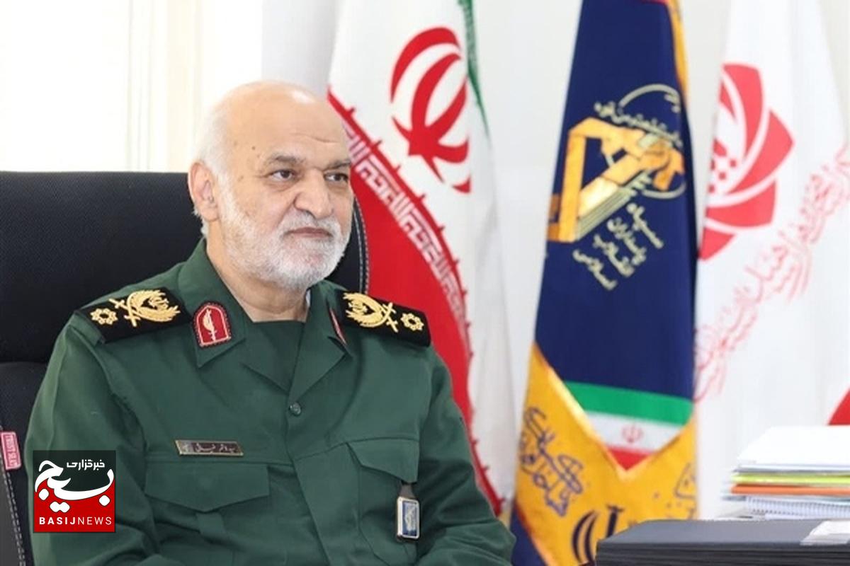 جانبازان پرچمداران دفاع از انقلاب هستند جانبازان پرچمداران دفاع از انقلاب هستند