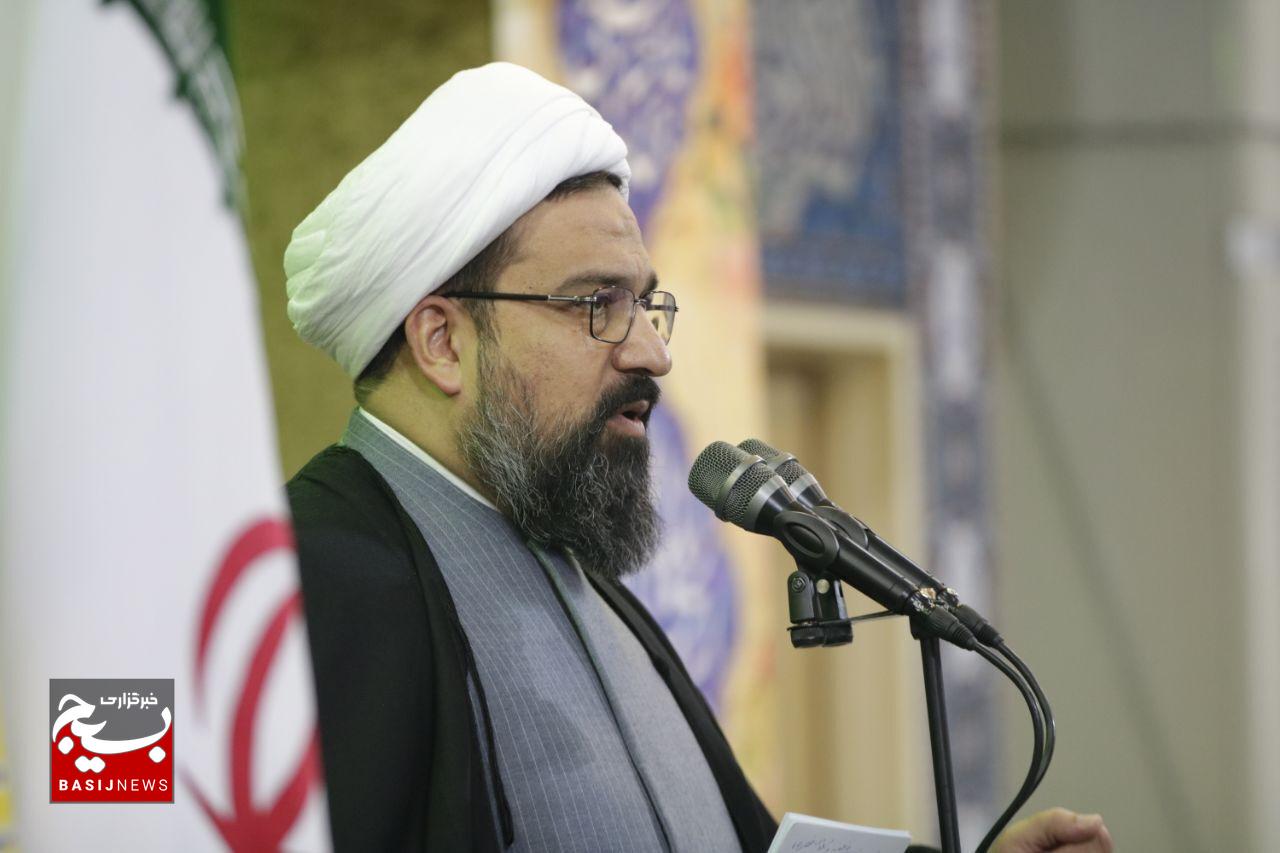 غفلت از جنگ نرم، تلفاتی چندبرابر جنگ سخت دارد غفلت از جنگ نرم، تلفاتی چندبرابر جنگ سخت دارد