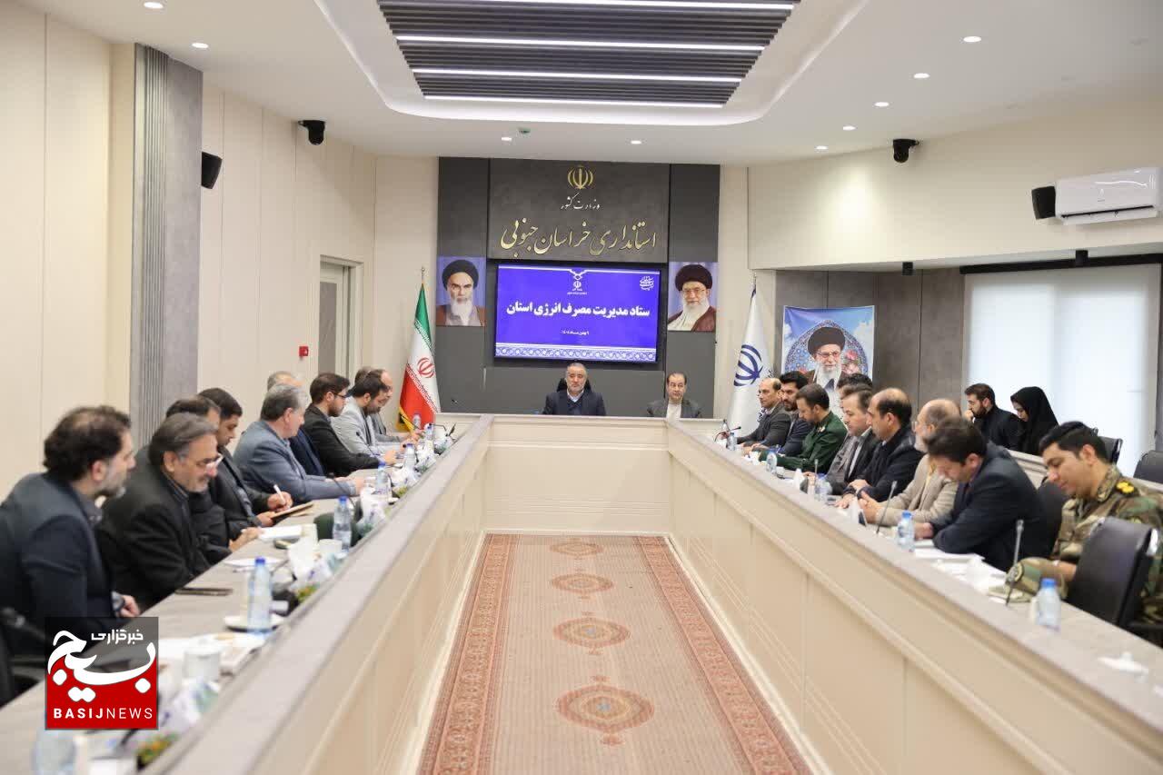 مدیریت مصرف انرژی، نیازمند همراهی مردم و پیشگامی دستگاه‌های اجرایی است