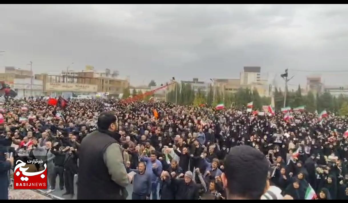 کرمانی‌ها در دومین روز خونخواهی