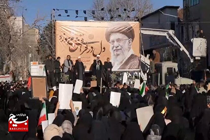 اجتماع بزرگ مردم آگاه و بصیر شهرستان ملایر به خونخواهی رهبر شهید انقلاب