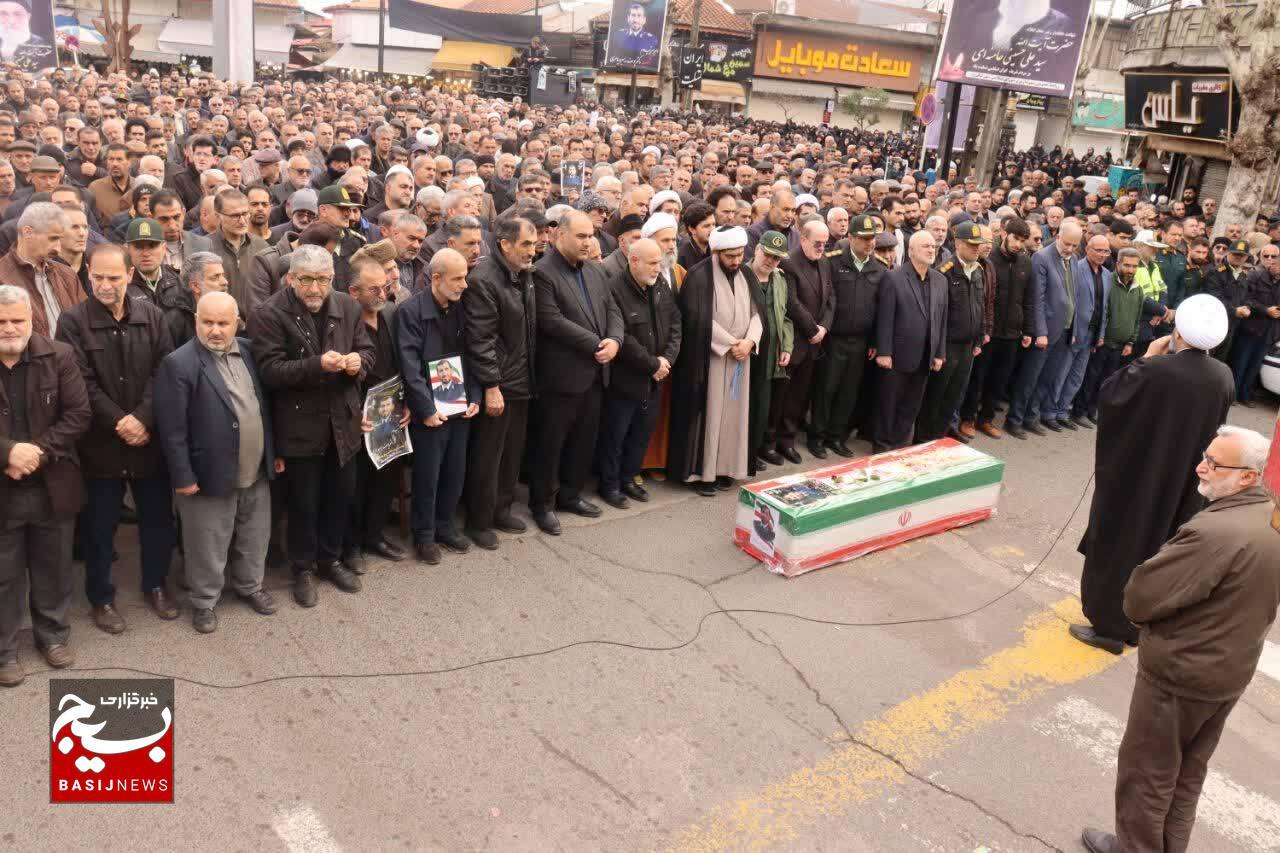 تشییع و تدفین پیکر مطهر شهید یوسف رهبر دریاسری» در زادگاهش اسماعیل آباد لنگرود تشییع و تدفین پیکر مطهر شهید یوسف رهبر دریاسری» در زادگاهش اسماعیل آباد لنگرود