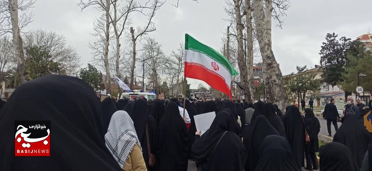 تشییع و تدفین پیکر مطهر شهید مهدی پور تقی در زادگاهش ؛یوسفده رودبنه لاهیجان تشییع و تدفین پیکر مطهر شهید مهدی پور تقی در زادگاهش ؛یوسفده رودبنه لاهیجان