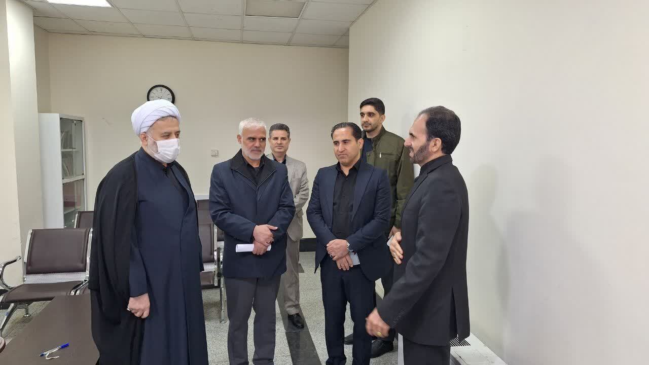 بازدید رئیس کل دادگستری لرستان از مراکز قضایی مرکز استان؛ مردم نگران اوقات رسیدگی نباشند بازدید رئیس کل دادگستری لرستان از مراکز قضایی مرکز استان؛ مردم نگران اوقات رسیدگی نباشند