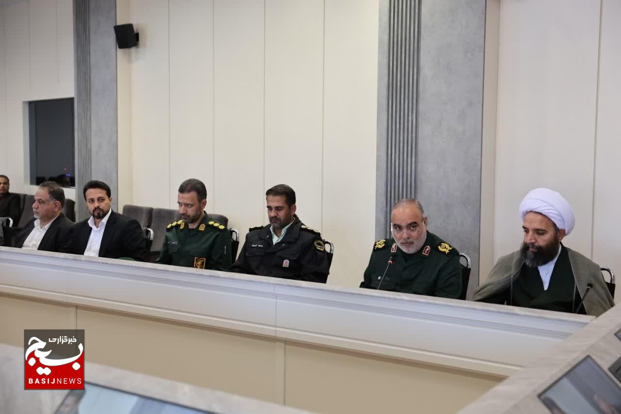 تعامل و همافزایی همه دستگاهها در برگزاری کنگره شهدای استان مورد تأکید است تعامل و همافزایی همه دستگاهها در برگزاری کنگره شهدای استان مورد تأکید است