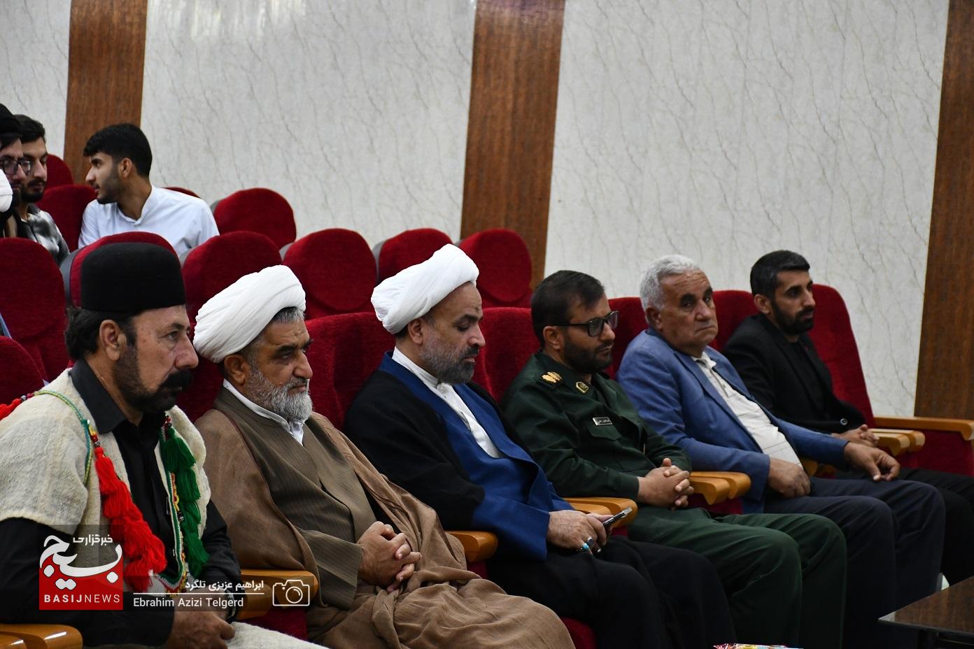 تجلیل از مدیران برتر نمایندگی ولی فقیه در سپاه فتح استان