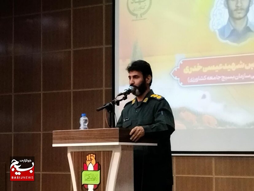 شهید خدری در تراز شهید سلیمانی بود