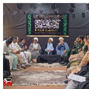 تجلیل از خانواده معظم شهید روشناس در ایرانشهر