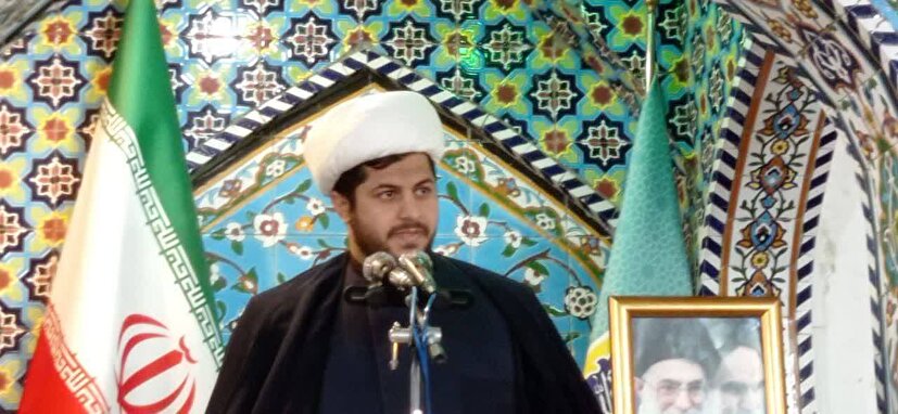برای اسلامی‌سازی جامعه باید روشنگری و بصیرت‌افزایی کنیم