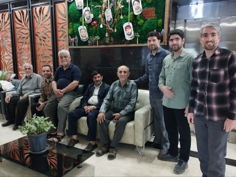 دیدار با پیشکسوتان و بازنشستگان
