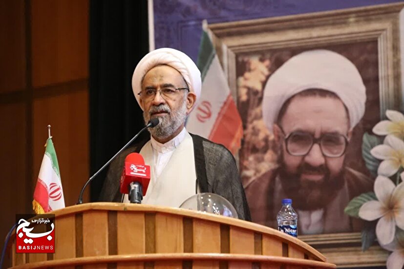 دشمن طی ۴۶ سال گذشته، ضربات سخت و جبران ناپذیری را از بسیج در عرصه‌های مختلف، دریافت کرده است