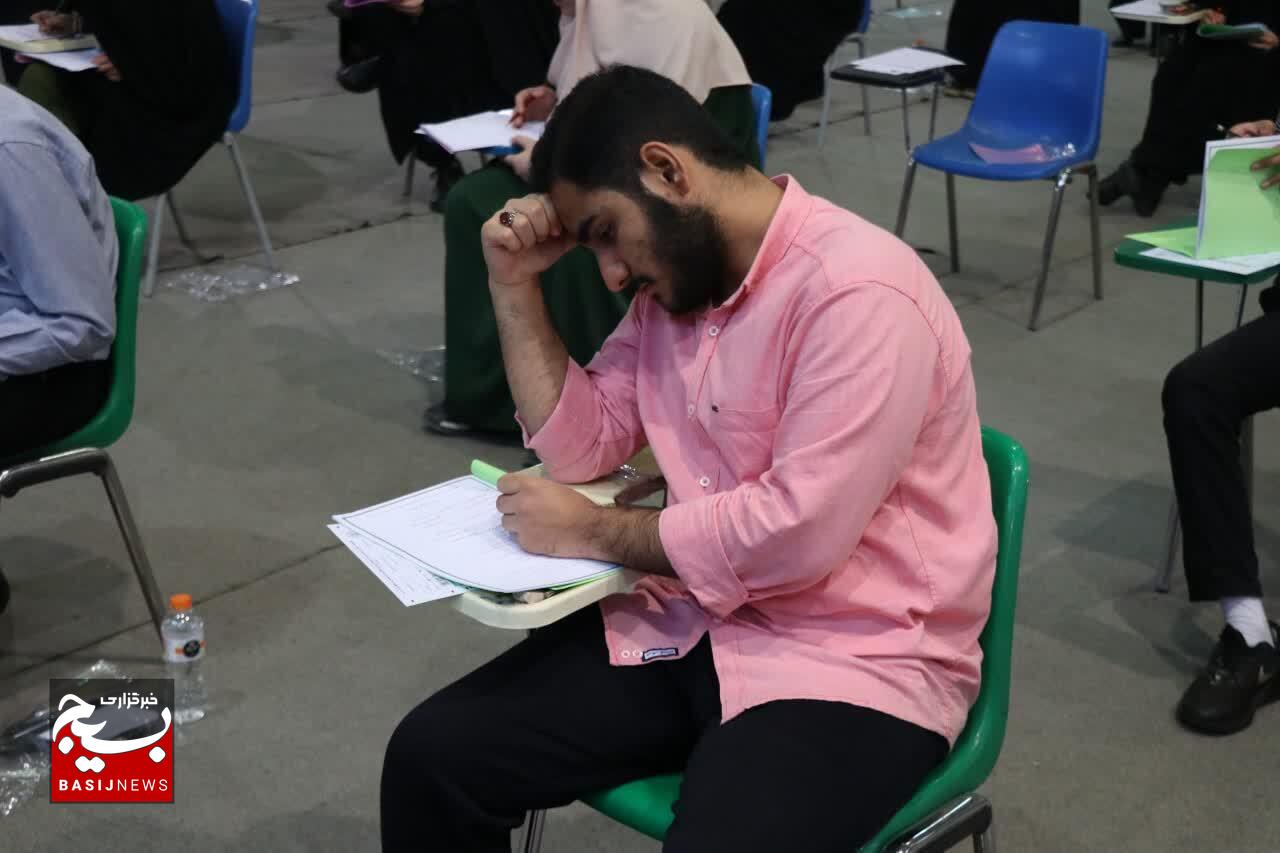 برگزاری آزمون ارزیابی و اعطای مدرک تخصصی حفظ قرآن در گیلان برگزاری آزمون ارزیابی و اعطای مدرک تخصصی حفظ قرآن در گیلان