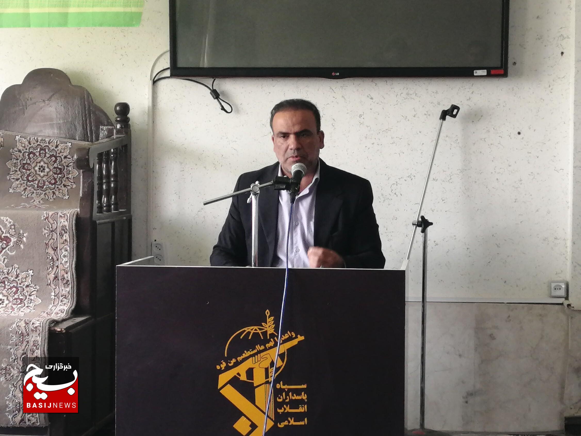 سپاه اکنون فراتر از یک نهاد نظامی بوده است.