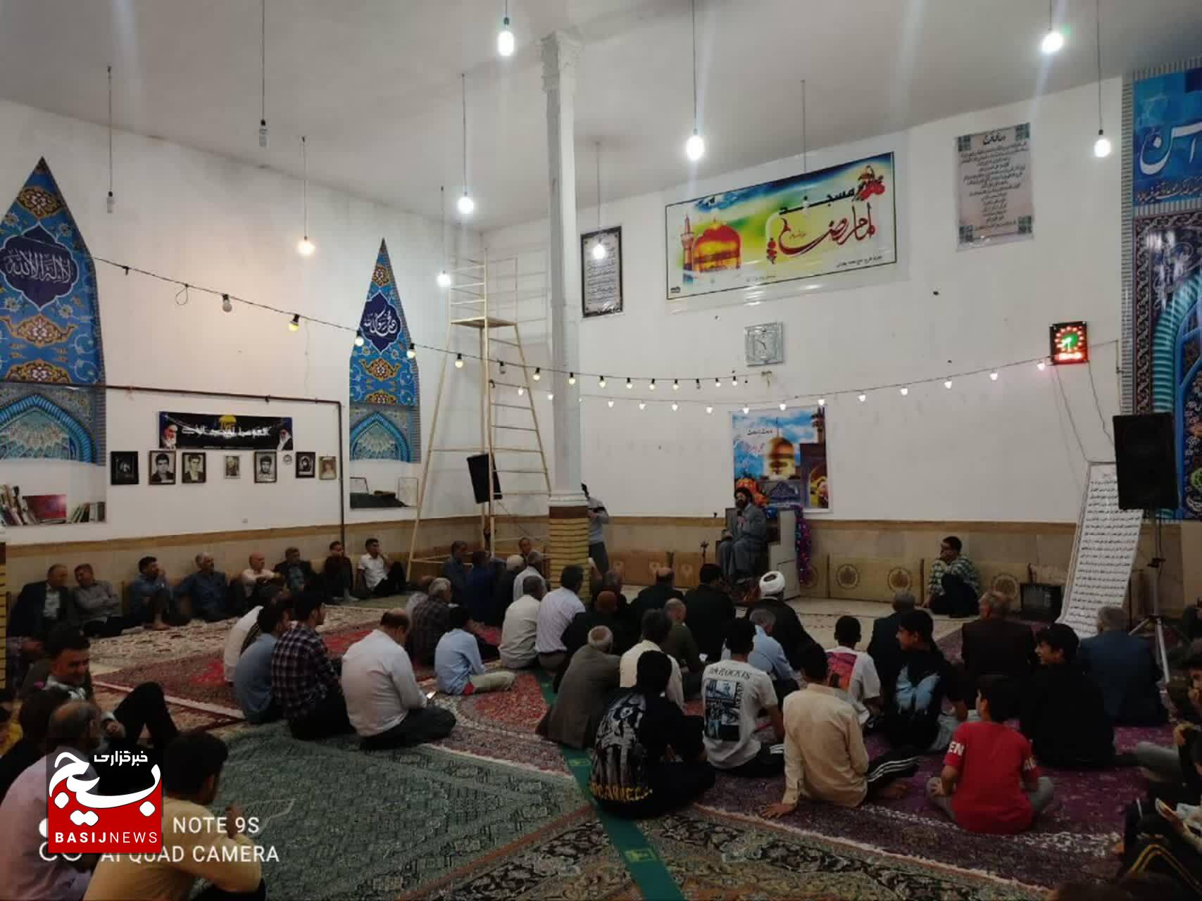 برگزاری میزخدمت وجشن ولادت امام رضا(ع) درروستای دولت آباد خرم آباد باحضور فرمانداروفرمانده ناحیه مقاومت بسیج خرم آباد برگزاری میزخدمت وجشن ولادت امام رضا(ع) درروستای دولت آباد خرم آباد باحضور فرمانداروفرمانده ناحیه مقاومت بسیج خرم آباد